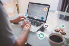 信息流广告图片素材5大配色误区以及配色指南,快收藏!|信息流知识-信息流广告投放学习网