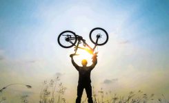 快手、抖音等短视频会击垮微博吗?答案都在这里了-信息流广告投放学习网