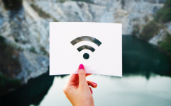 别等失去工作之后，才知道信息流广告创意的重要性-信息流广告投放学习网