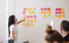 信息流广告的正确打开方式，难怪我没有月薪过万-信息流培训-信息流广告投放学习网