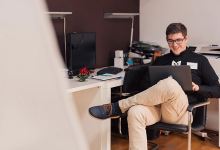 优化师应该去甲方还是乙方？甲方和乙方有什么不同？-信息流广告投放学习网