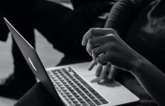 信息流到底有没有前途？如何成为高薪信息流优化师？-信息流广告投放学习网